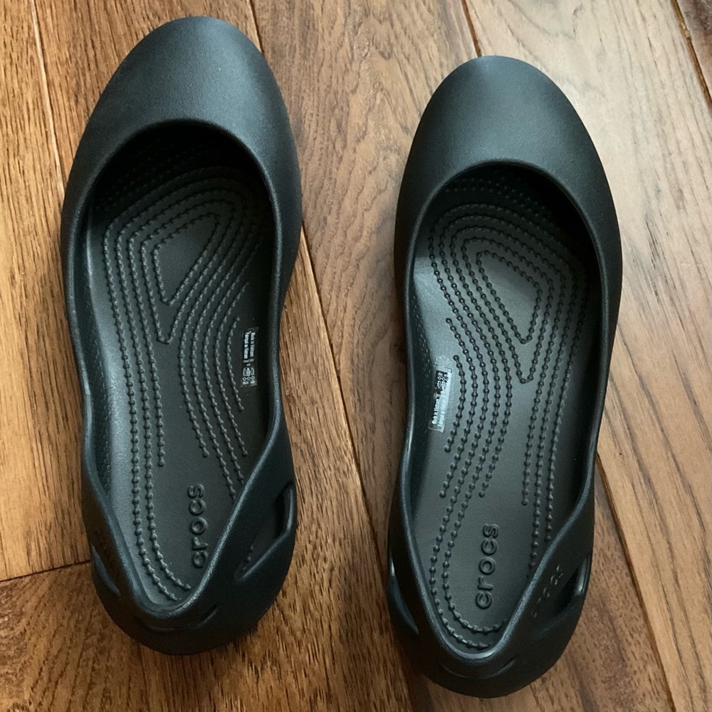 Classic Black Crocs Ballet Flats